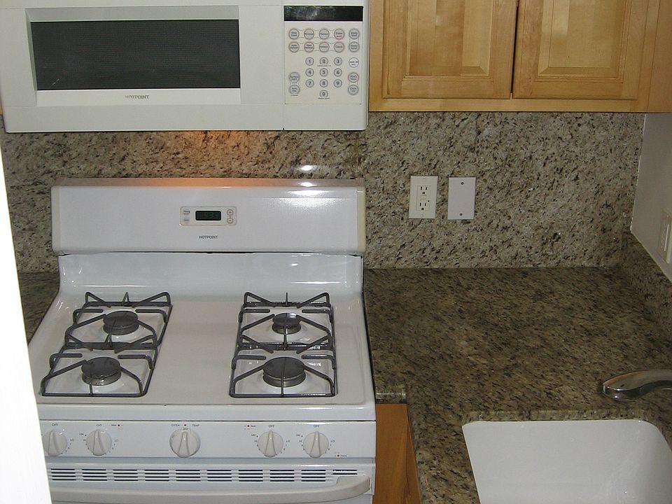 1st image of 1125 Kansas St Floor 1