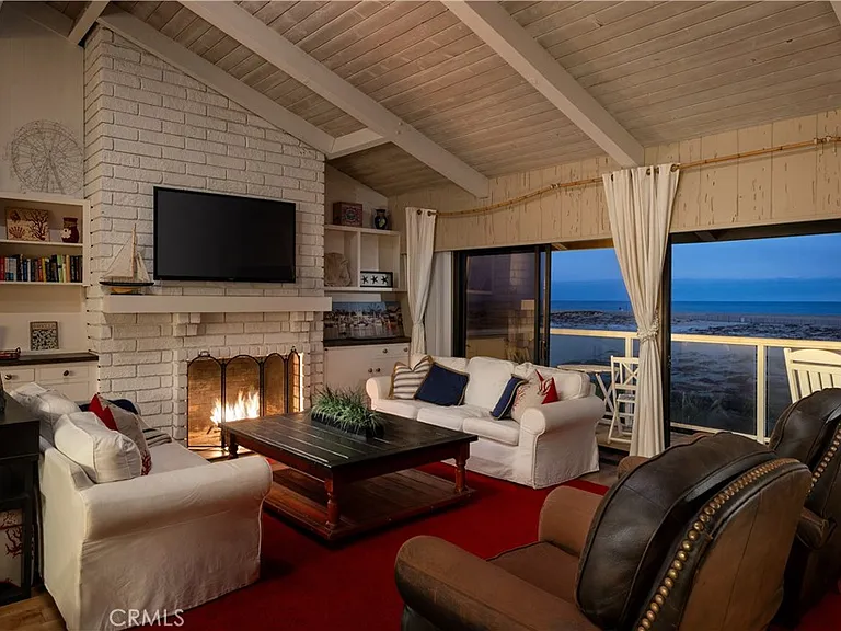 1303 E Balboa Blvd — Photo 19