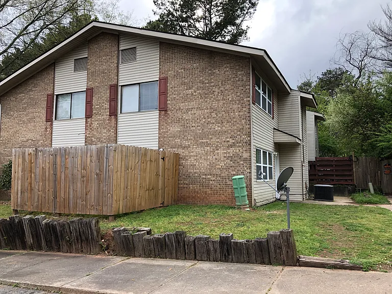 7560 Taylor Rd #28 — Photo 3