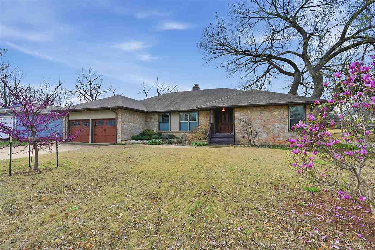 2137 Sunset Dr, Stillwater, OK 74074 | Zillow