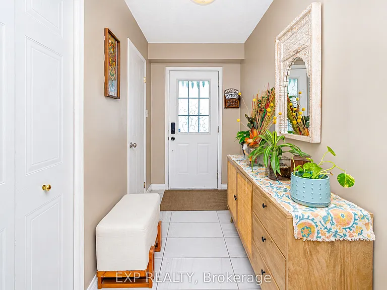 641 Royal Fern St — Photo 3