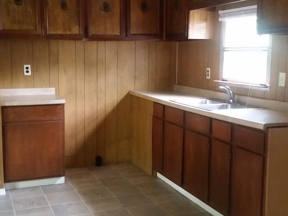2nd image of 3823 S Fredonia St Lot 18
