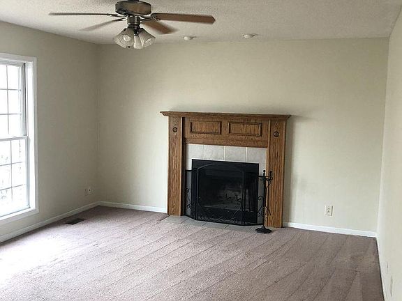 2nd image of 1302 Archwood Dr