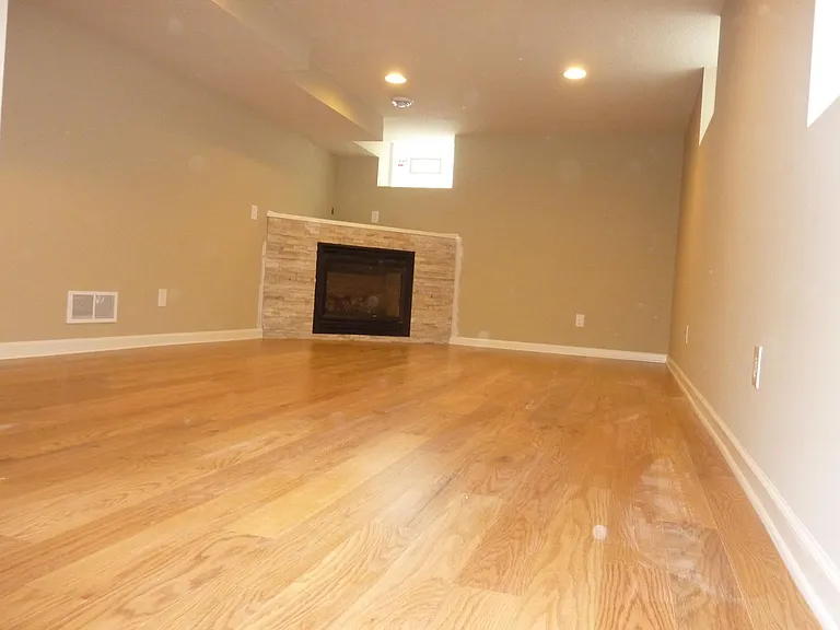2915 Sunset Blvd #1 — Photo 18