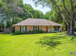 5470 Fairway Dr, Zachary, LA 70791