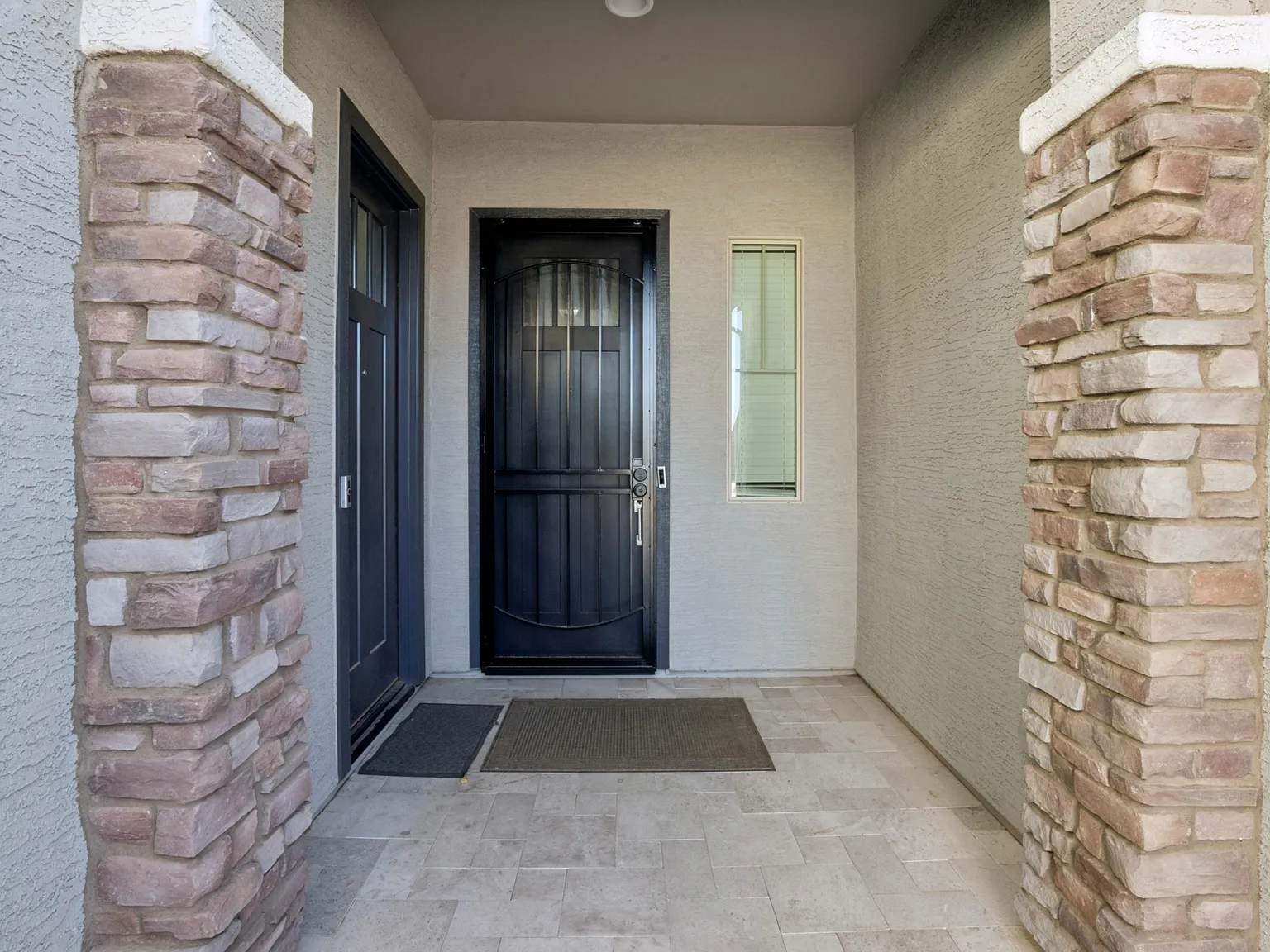3 bed, 2649 sqft, $2,600 — Photo 3