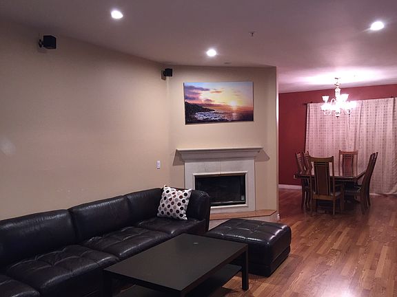 4th image of 455 W Wilson Ave APT 3