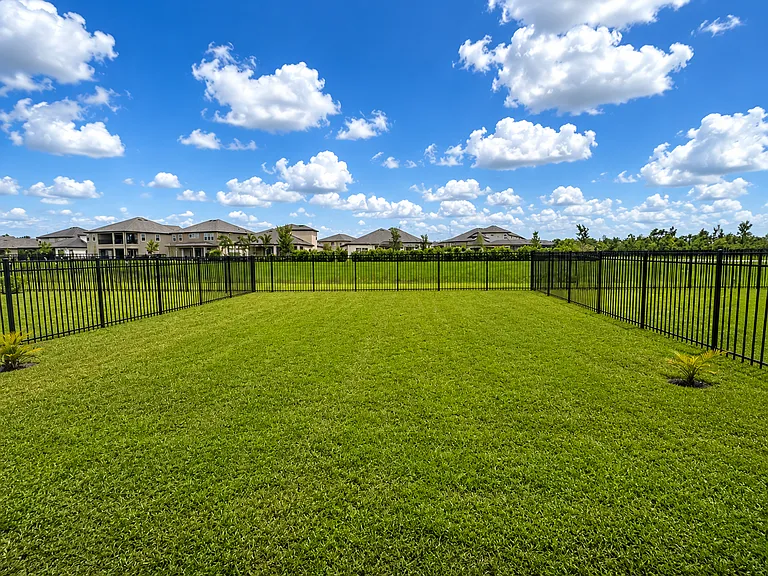 13029 Oak Hill Way — Photo 3
