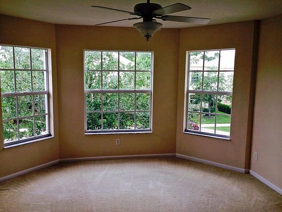 4th image of 2478 SE Pineland Dr