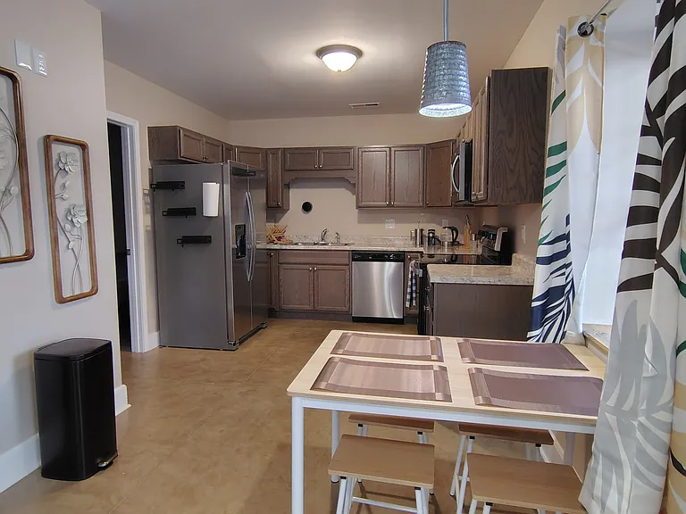 362 Roberta St SW #B — Photo 8