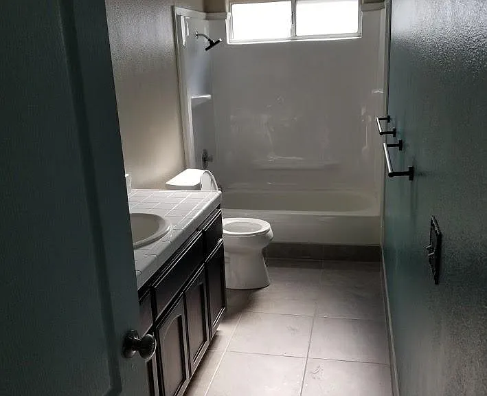1568 Bullard Ave — Photo 10