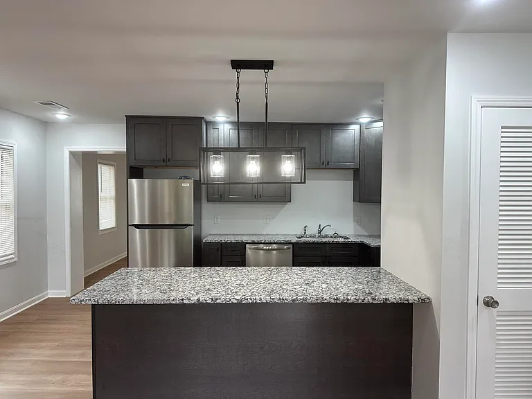 686 Eden Rd — Photo 5