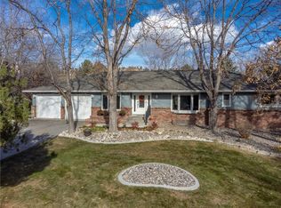2631 Country Ln, Billings, MT 59106