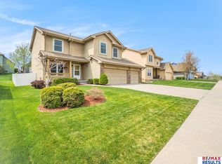 2514 N 167th St, Omaha, NE 68116