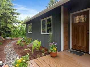 7840 Upper De Armoun Rd, Anchorage, AK 99516