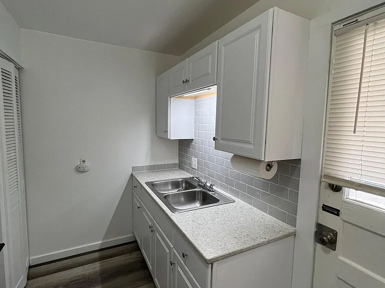 858 S Martinson Ave #858 — Photo 3
