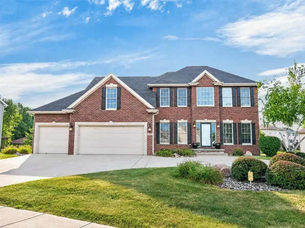 1621 5th Ave SW, Altoona, IA 50009