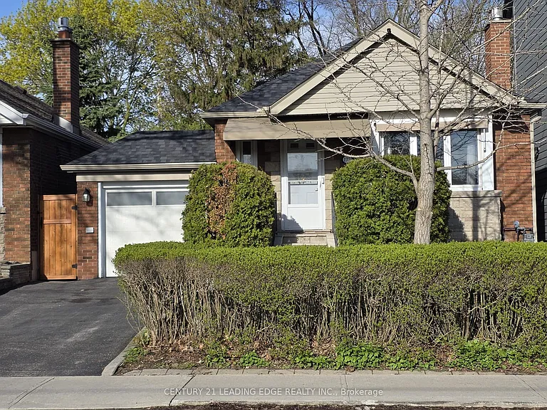 177 Fallingbrook Rd — Photo 1