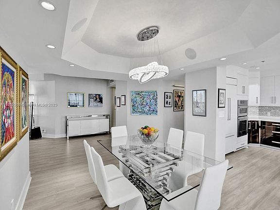 4th image of 3000 Island Blvd APT 2403