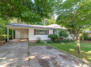 2139 W Ora Dr, Fayetteville, AR 72701