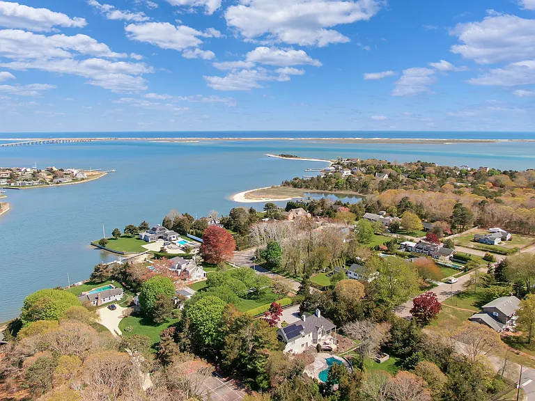 4 Hampton Harbor Rd — Photo 3