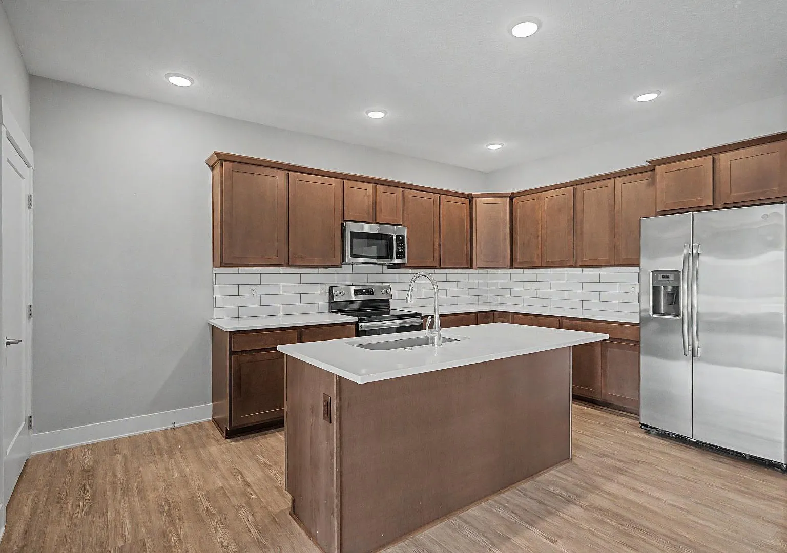 16605 Wilden Dr - 1 — Photo 3