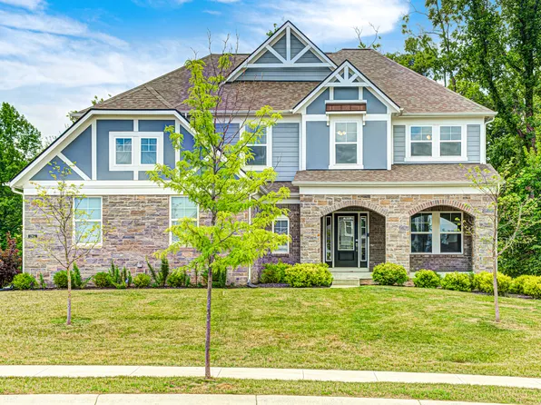 12811 Corydon Dr, Fishers, IN 46037
