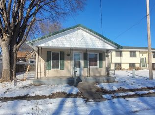 404 E Phoenix Ave, Grand Island, NE 68801