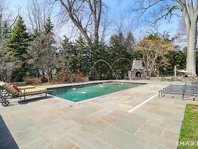 278 Sunnieholme Dr — Photo 8