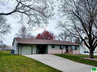 604 S Marion St, Remsen, IA 51050