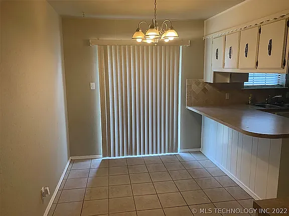 3609 Harmony Dr — Photo 3
