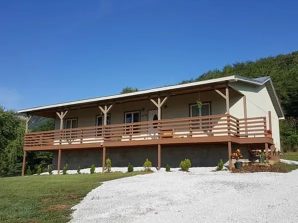 241 Seals Rd, Pikeville, TN 37367