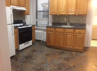 2313 24th Ave APT 2F, Astoria, NY 11102