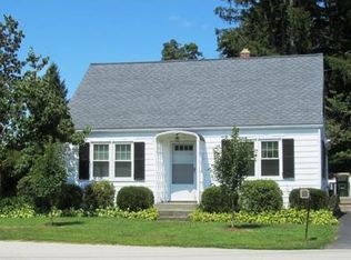 4 Sigourney St, Oxford, MA 01540