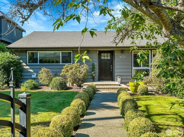 9838 NE 14th Street, Bellevue, WA 98004