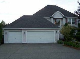 2222 215th Ave E, Lake Tapps, WA 98391