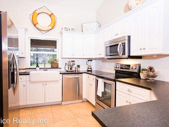 3rd image of 22631 Island Lakes Dr #1
