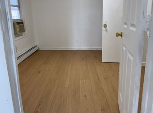 333 Smith St #1, Perth Amboy, NJ 08861