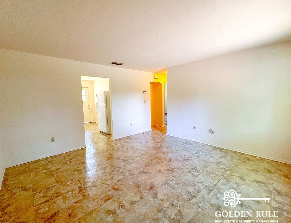 1st image of 2114 NW 55th Blvd #135