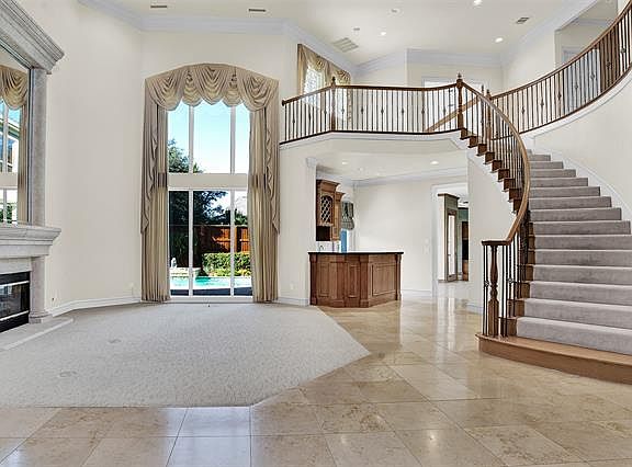2nd image of 5833 Dove Creek Ln