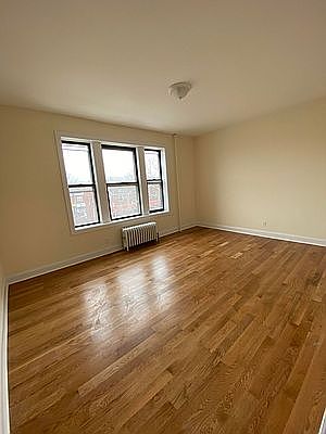 2nd image of 247 Bay 17 St #C7