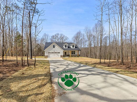 2nd image of 1019 Walnut Grove Rd