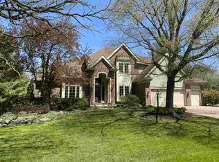 5818 Windsona Cir, Fitchburg, WI 53711