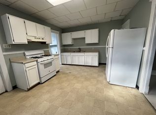 589 Front St, Hanover Township, PA 18706