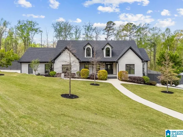 5556 Parkview Cir, Birmingham, AL 35242