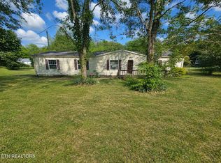 1006 Pleasant Valley Rd, Chapmansboro, TN 37035
