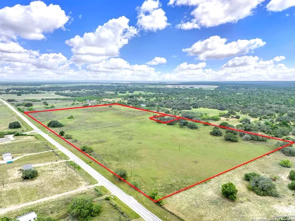 3340 FM 2504, Poteet, TX 78065