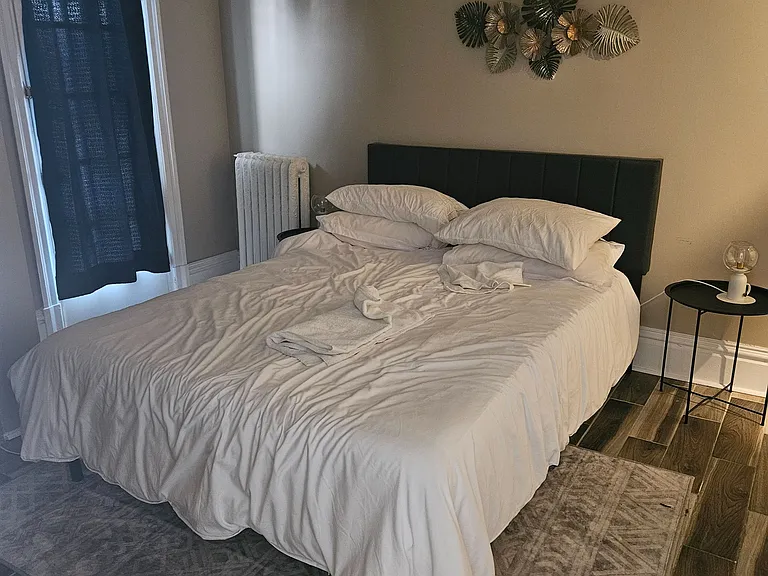 199 Catharine St N #3 — Photo 3
