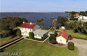 4th image of 1205 Twin Palm Dr