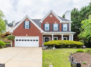 2908 Savannah Walk Ln, Suwanee, GA